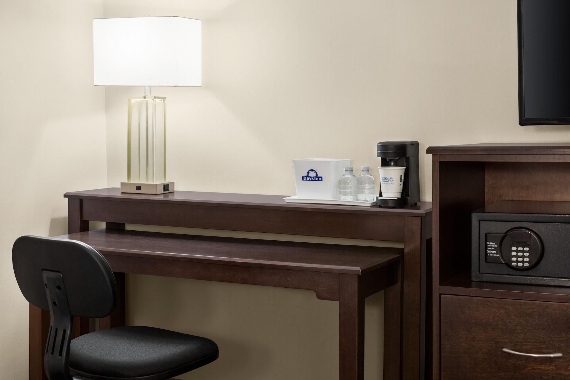 Days Inn By Wyndham Philadelphia Convention Center Ngoại thất bức ảnh